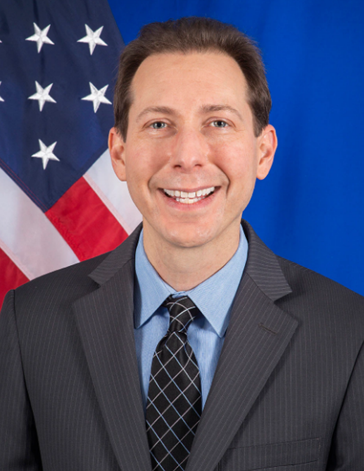 Dan Nadel